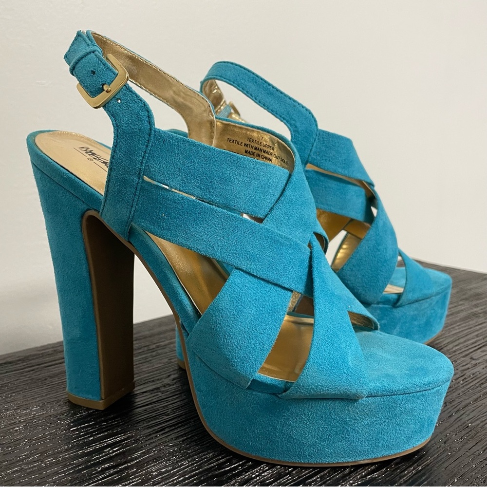 Mossimo Petene Turquoise Platform Chunky Heel Sandals 7M